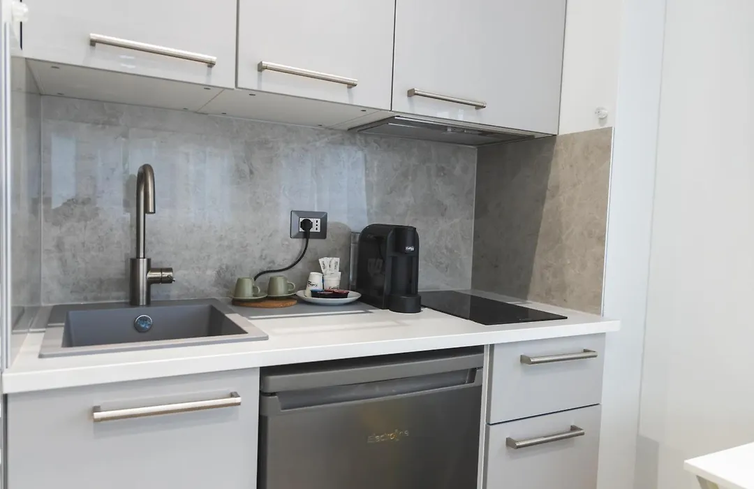 Residenza Gioiello - Comfort & Suites A Milano-1